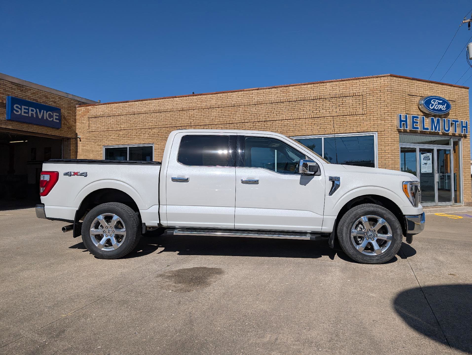 Used 2022 Ford F150 Lariat image 5