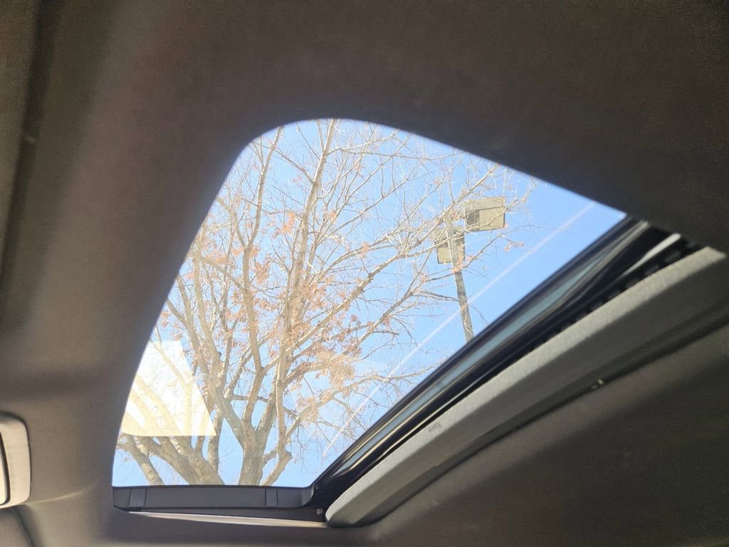 Used 2025 Honda Odyssey Sport-L image 23