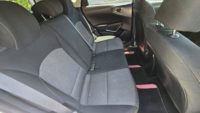 Used 2020 Kia Soul S FWD image 35
