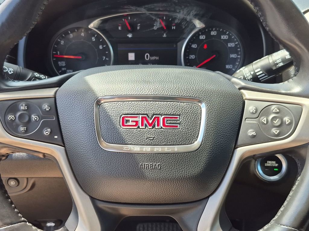 Used 2020 GMC Terrain Denali w/ Denali Premium Package AWD/4WD image 16