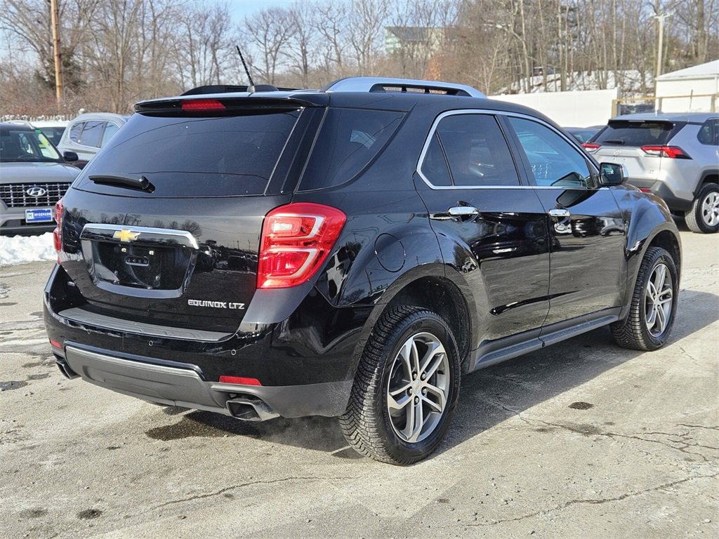 Used 2016 Chevrolet Equinox LTZ w/ Enhanced Convenience Package image 5