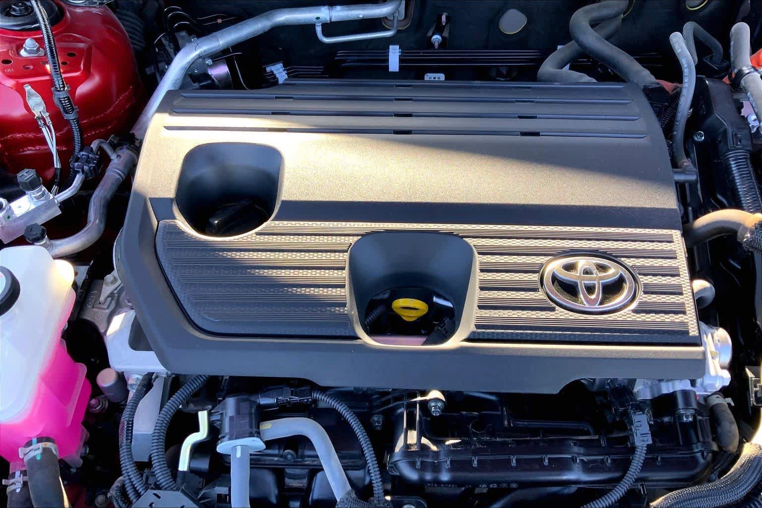 Used 2024 Toyota Crown AWD/4WD image 33