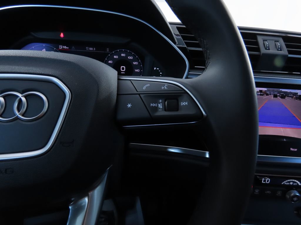 Certified 2025 Audi Q3 2.0T Premium w/ Convenience Package image 12