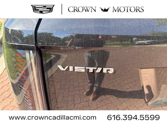 New 2027 Cadillac Vistiq Sport w/ LPO, Floor Liner Package AWD/4WD image 11