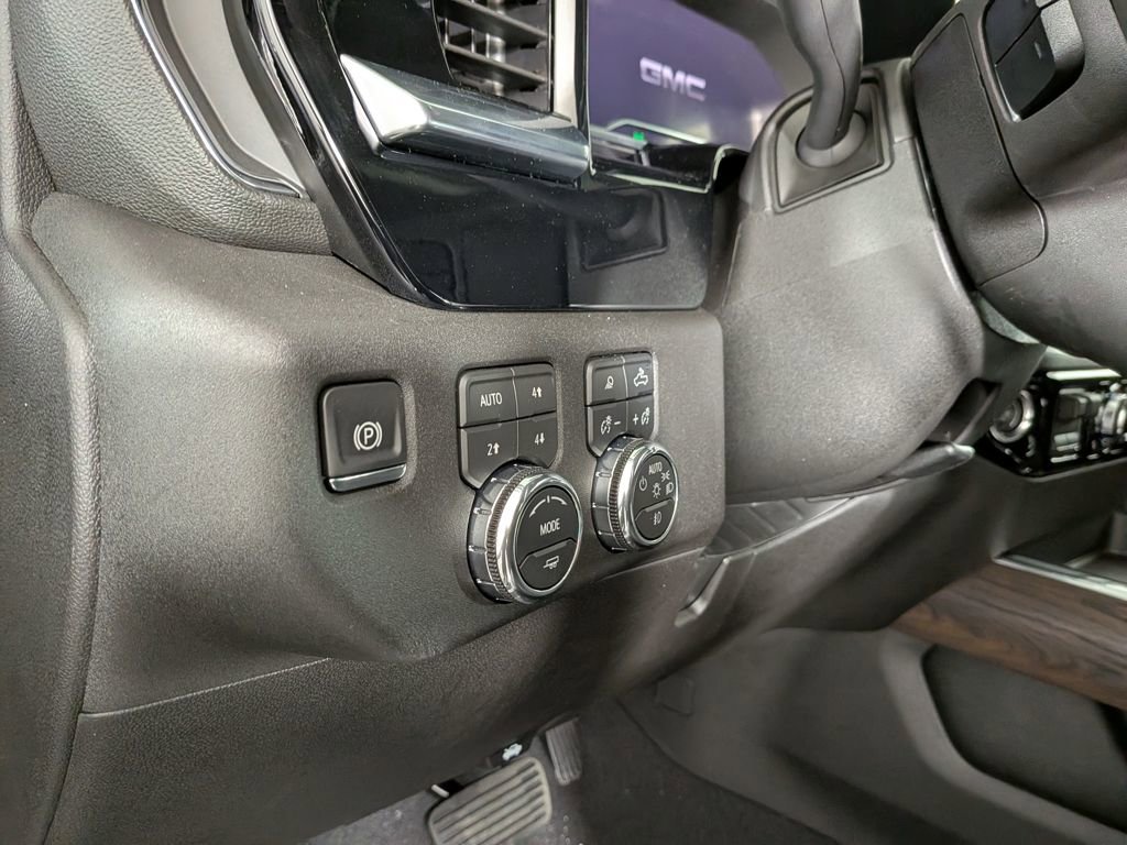 New 2025 GMC Sierra 2500 SLT w/ SLT Premium Package image 16