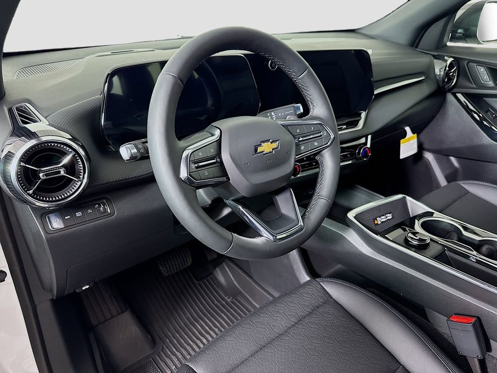 New 2026 Chevrolet Equinox LT w/ Convenience Package II AWD/4WD image 9