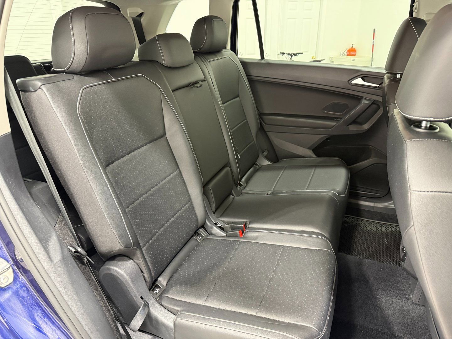 Used 2021 Volkswagen Tiguan SE image 35