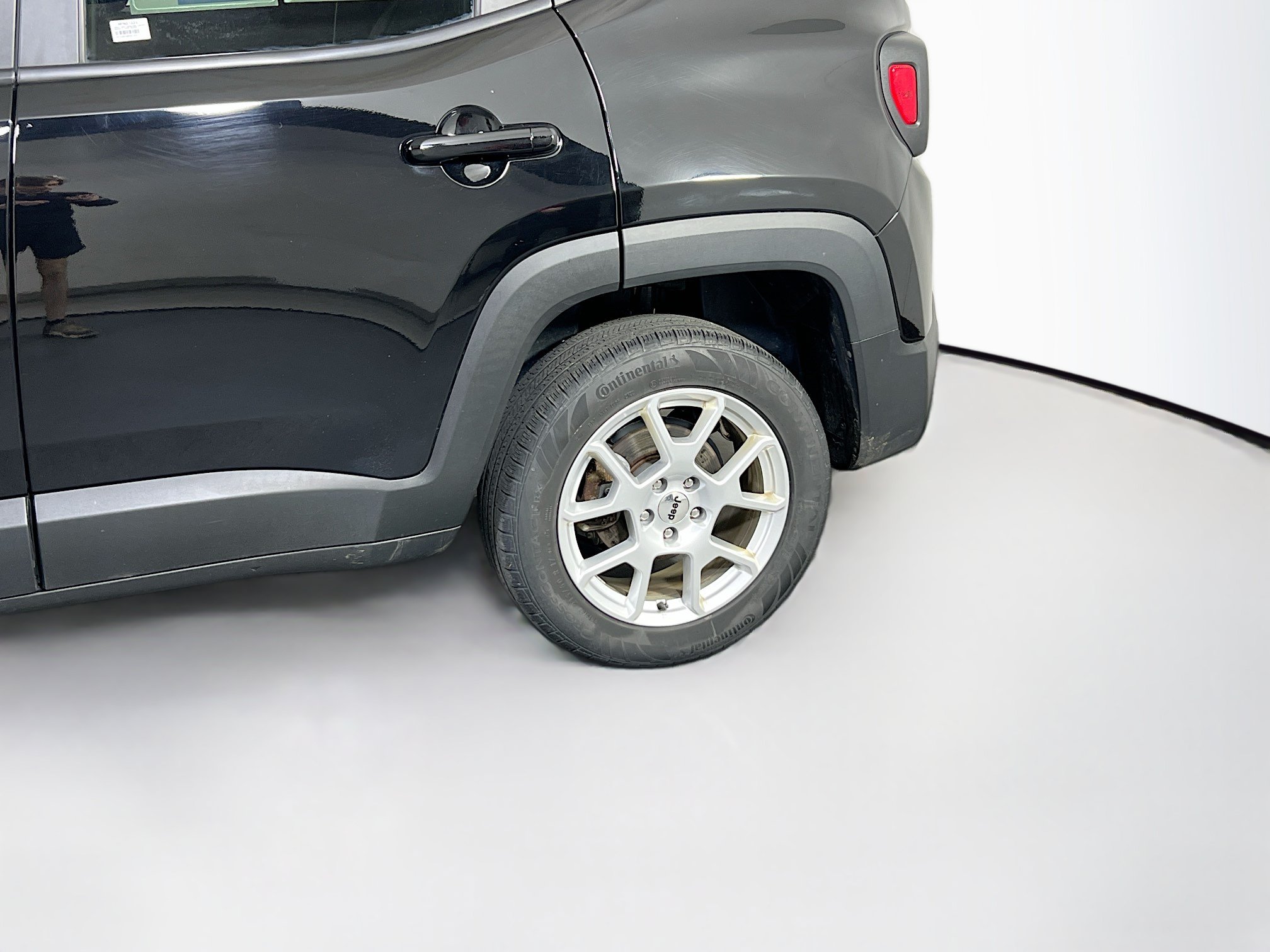 Used 2022 Jeep Renegade Latitude AWD/4WD image 29