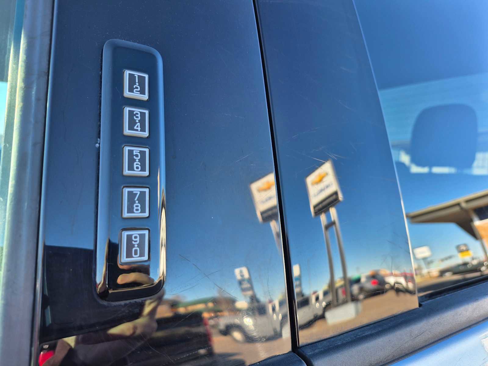 Used 2020 Ford F150 XLT w/ Heavy-Duty Payload Package image 12