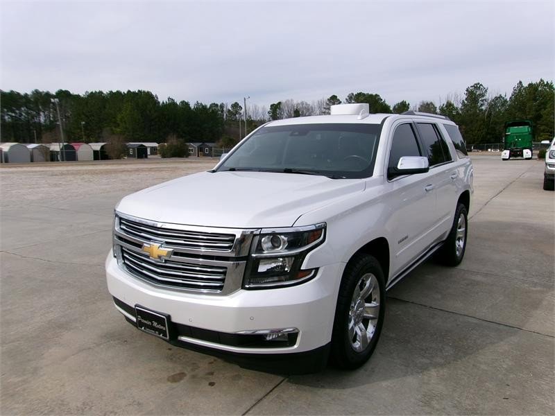 Used 2017 Chevrolet Tahoe Premier image 3