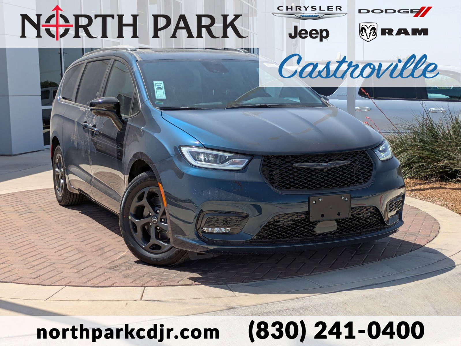 New 2025 Chrysler Pacifica Premium