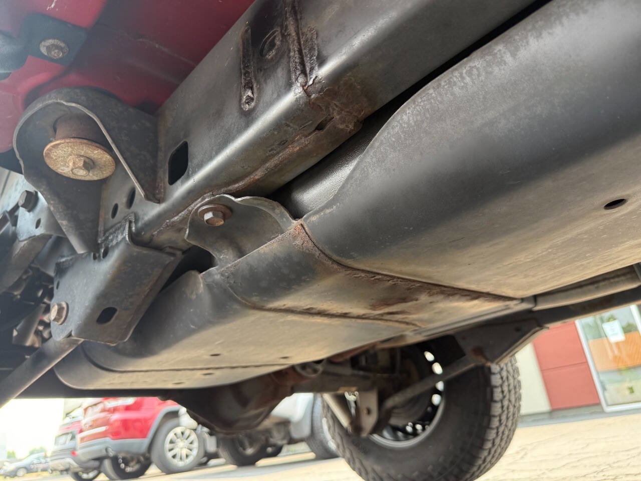 Used 2016 Jeep Wrangler Unlimited Sport image 32