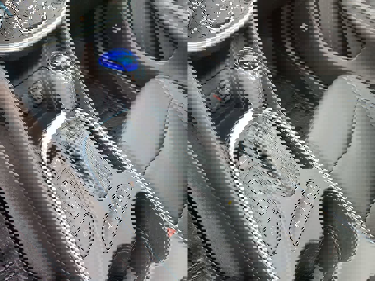 Used 2018 Chevrolet Volt Premier w/ Driver Confidence Package image 21