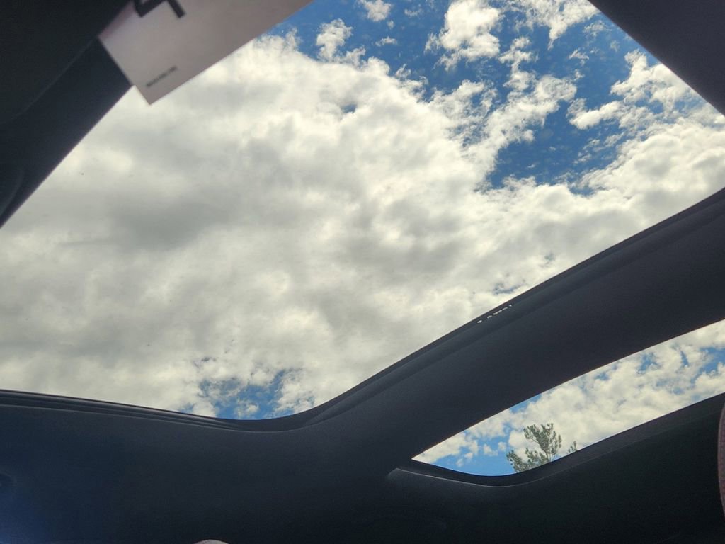 New 2025 Mercedes-Benz GLA 250 4MATIC image 29