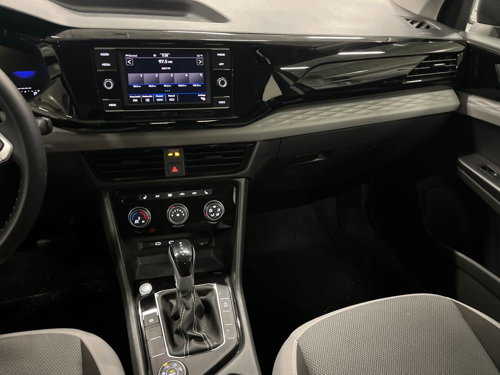 Certified 2024 Volkswagen Taos S image 3