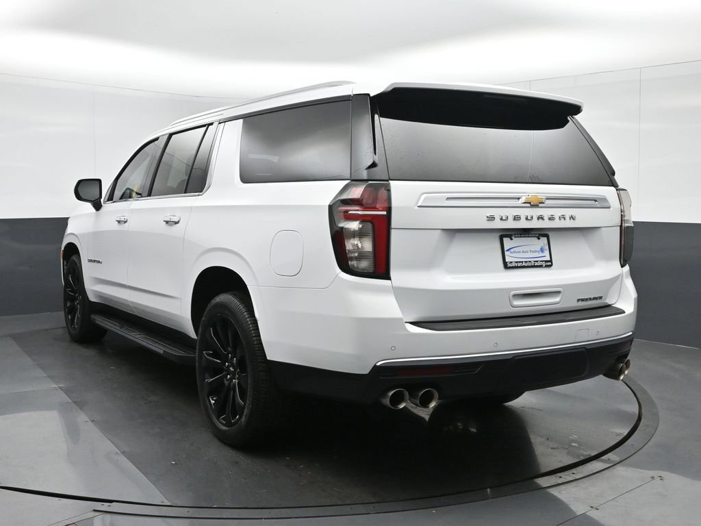 Used 2021 Chevrolet Suburban Premier AWD/4WD image 5