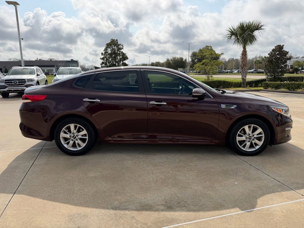 Used 2017 Kia Optima LX w/ Convenience Plus Package image 5