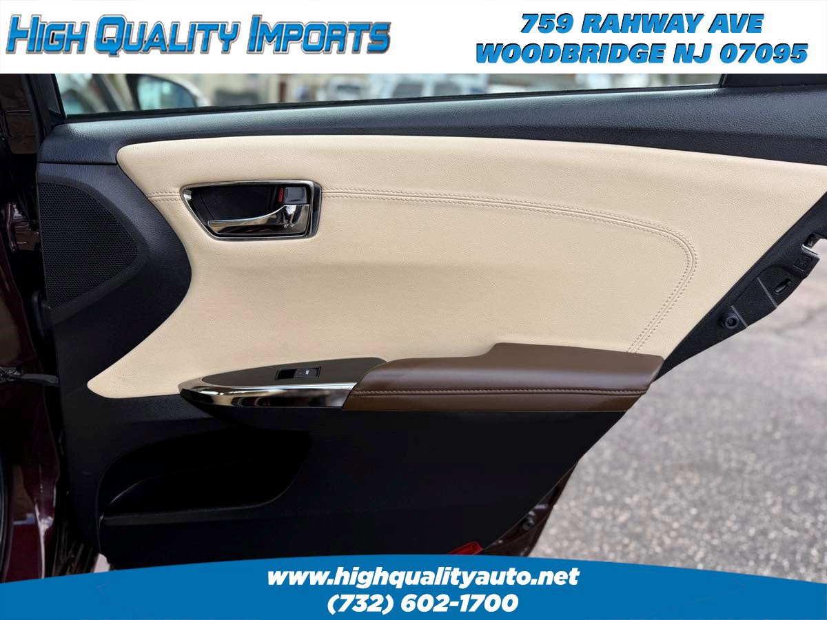 Used 2014 Toyota Avalon XLE Touring image 50