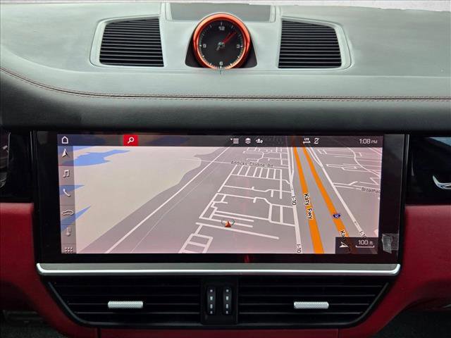 Used 2021 Porsche Cayenne S image 12