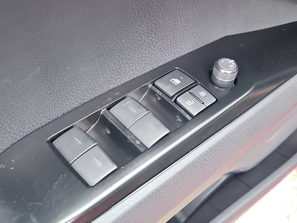 New 2026 Toyota Camry Hybrid AWD/4WD image 18