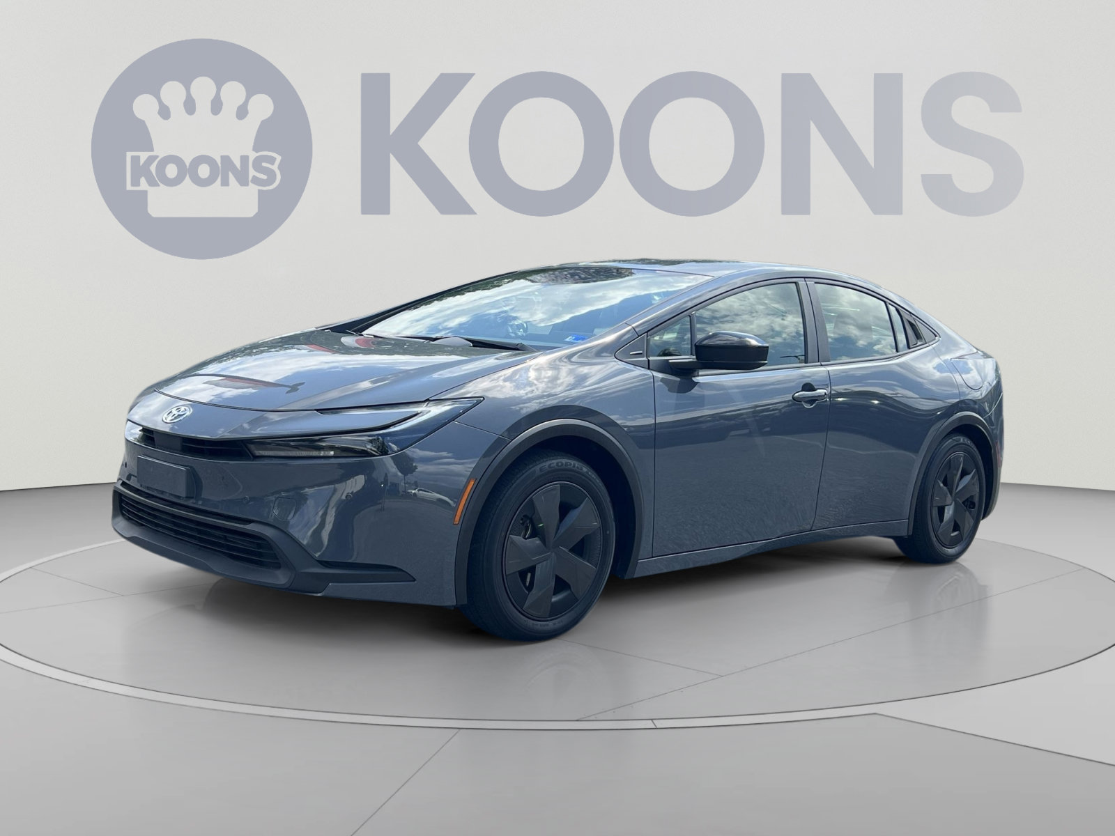 Used 2025 Toyota Prius LE