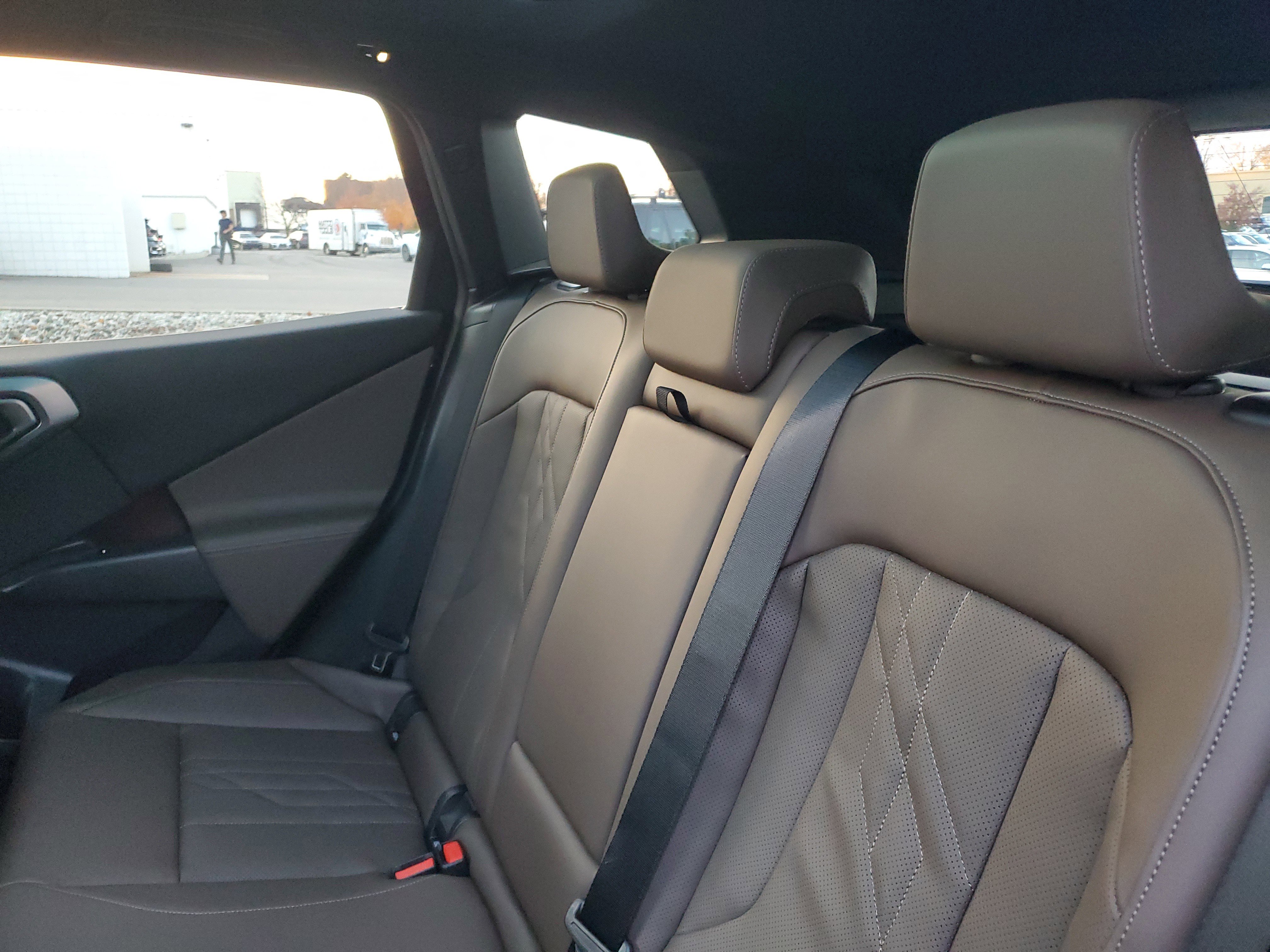 New 2026 BMW X3 M50 w/ Premium Package image 24