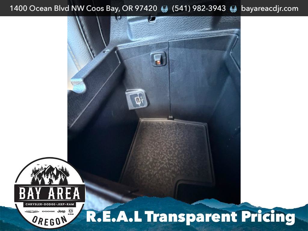 Used 2025 Jeep Gladiator Sport AWD/4WD image 22