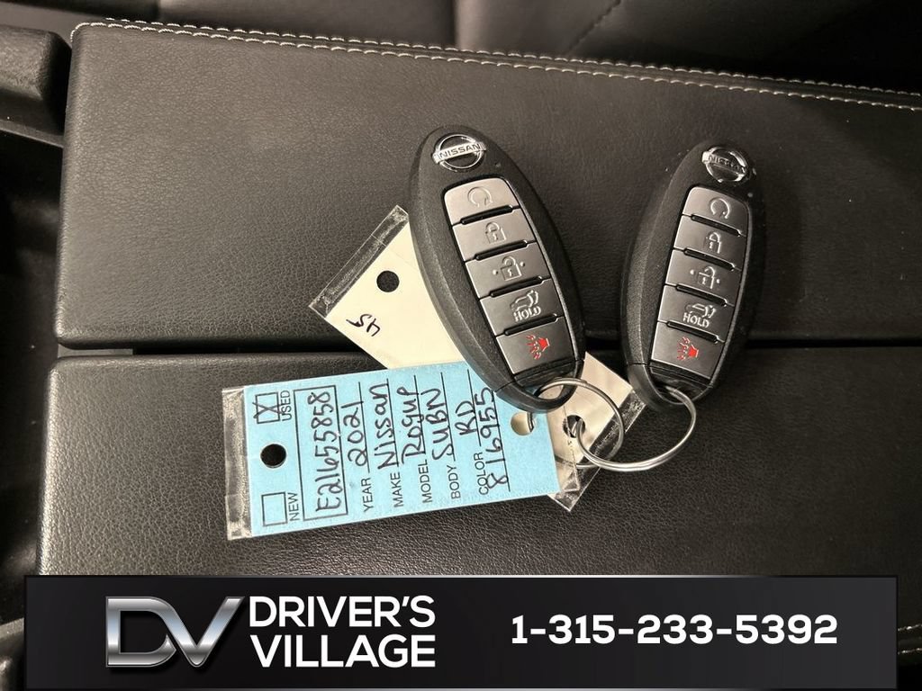 Used 2021 Nissan Rogue SV w/ Premium Package AWD/4WD image 12