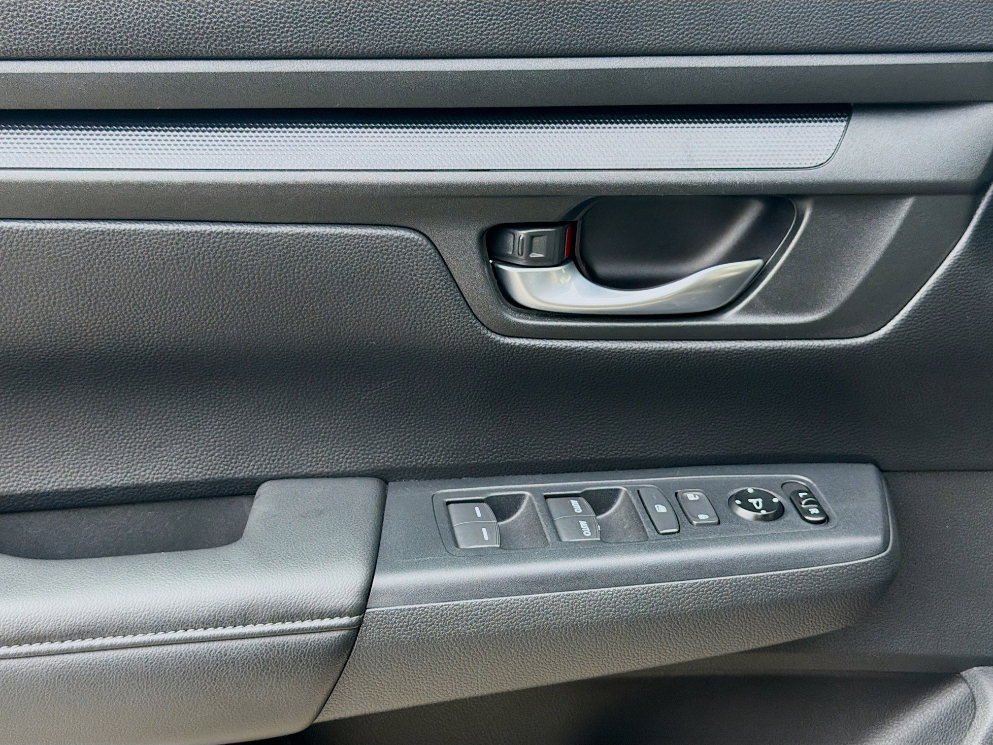 Certified 2024 Honda CR-V EX image 18