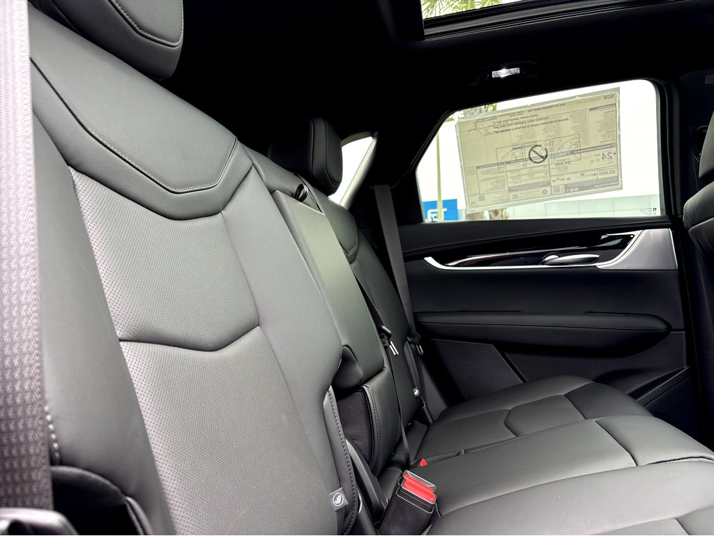 New 2026 Cadillac XT5 Premium Luxury FWD image 9