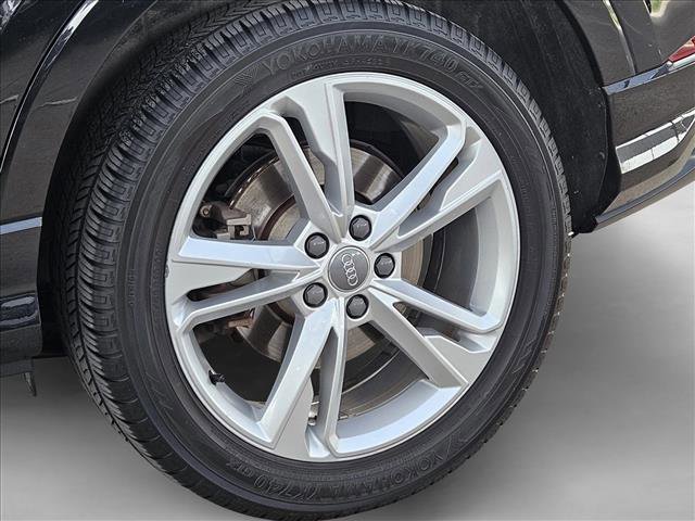 Used 2020 Audi Q3 2.0T Premium AWD/4WD image 8