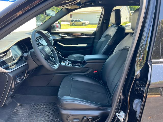 Used 2022 Jeep Grand Cherokee Trailhawk AWD/4WD image 4