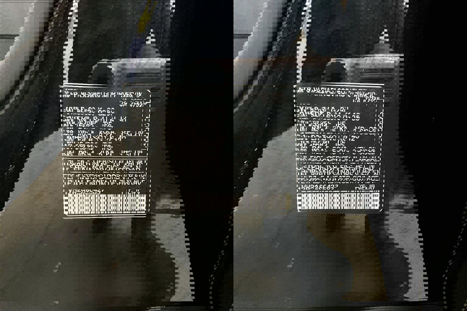 Used 2025 Volkswagen Atlas SE w/ Black Wheel Package image 32