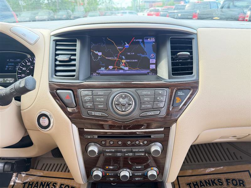 Used 2013 Nissan Pathfinder Platinum AWD/4WD image 26