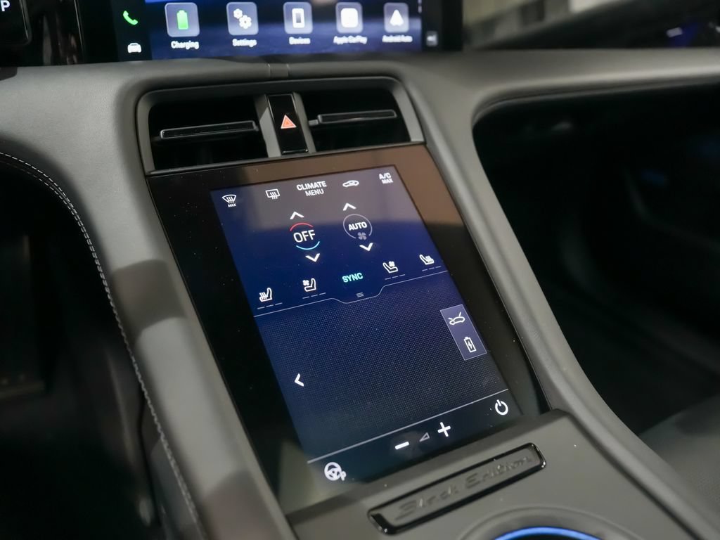 New 2026 Porsche Taycan AWD/4WD image 33