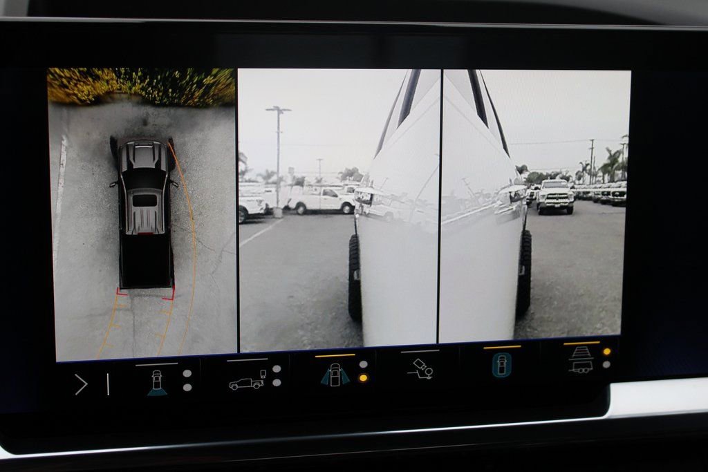 Used 2024 Chevrolet Silverado 3500 High Country w/ High Country Premium Package image 35