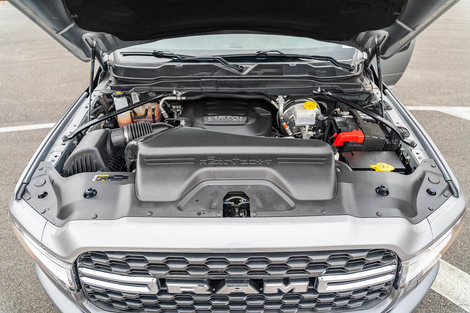 Used 2024 RAM 2500 Big Horn w/ Sport Appearance Package image 19