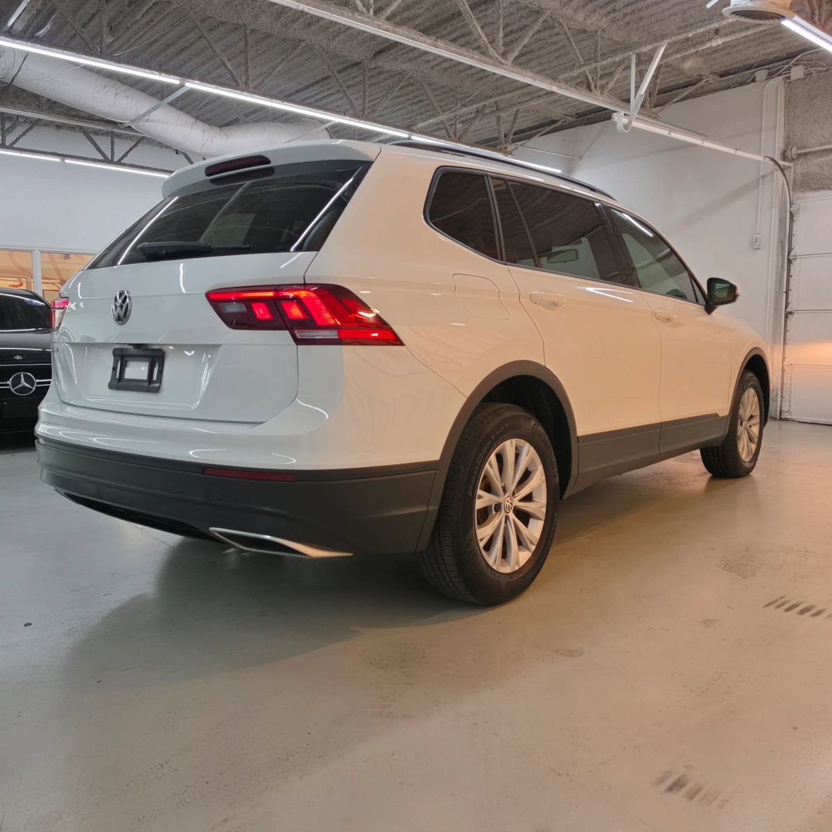Used 2022 Volkswagen Tiguan SE FWD image 6