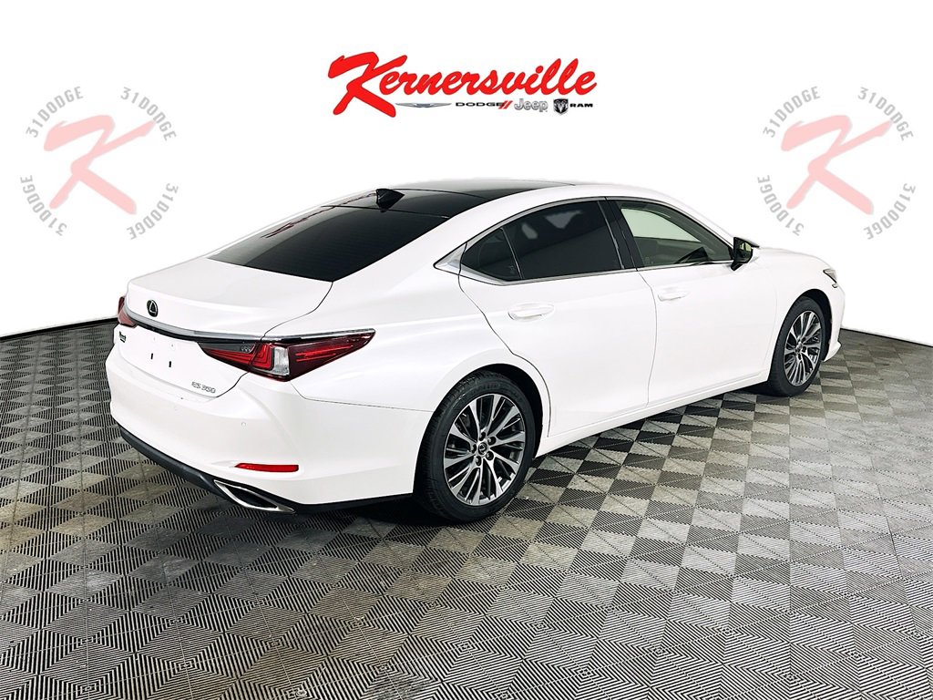 Used 2019 Lexus ES 350 w/ Premium Package image 7