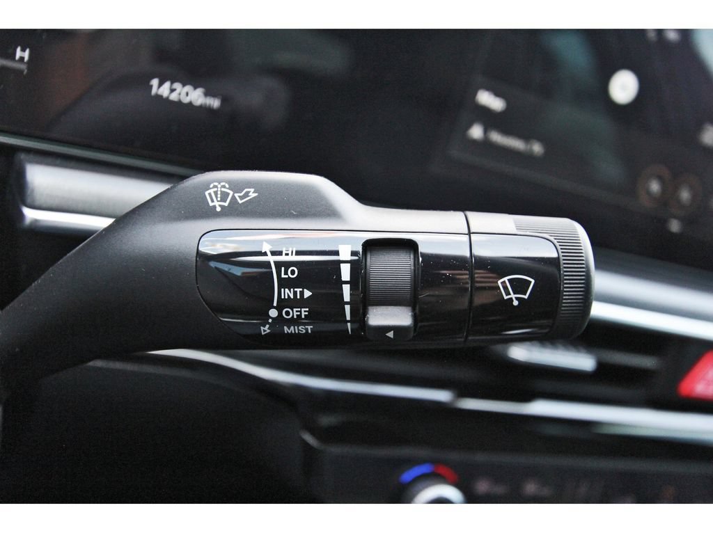 Used 2025 Kia K5 GT w/ GT1 Package FWD image 10