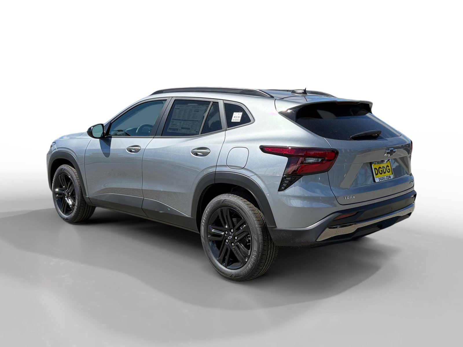 New 2026 Chevrolet Trax ACTIV FWD image 3