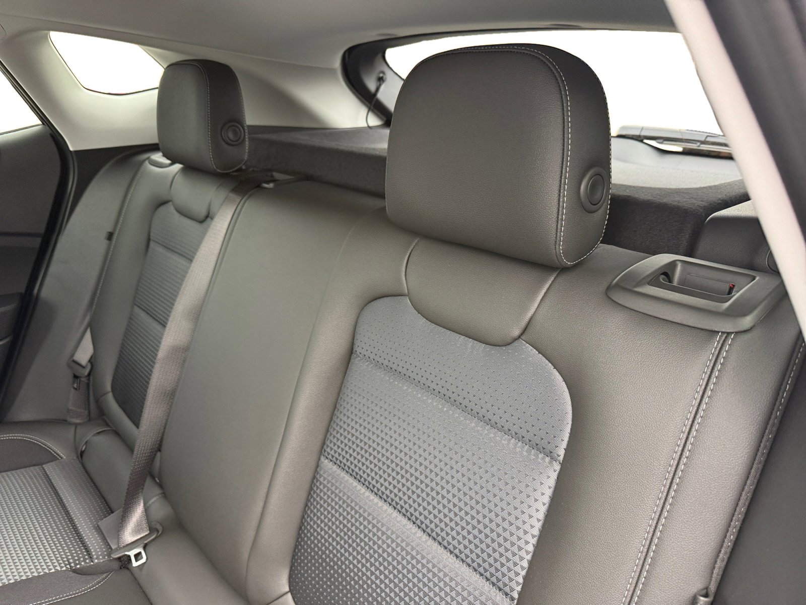 New 2026 Chevrolet Trax LT w/ Driver Confidence Package image 16