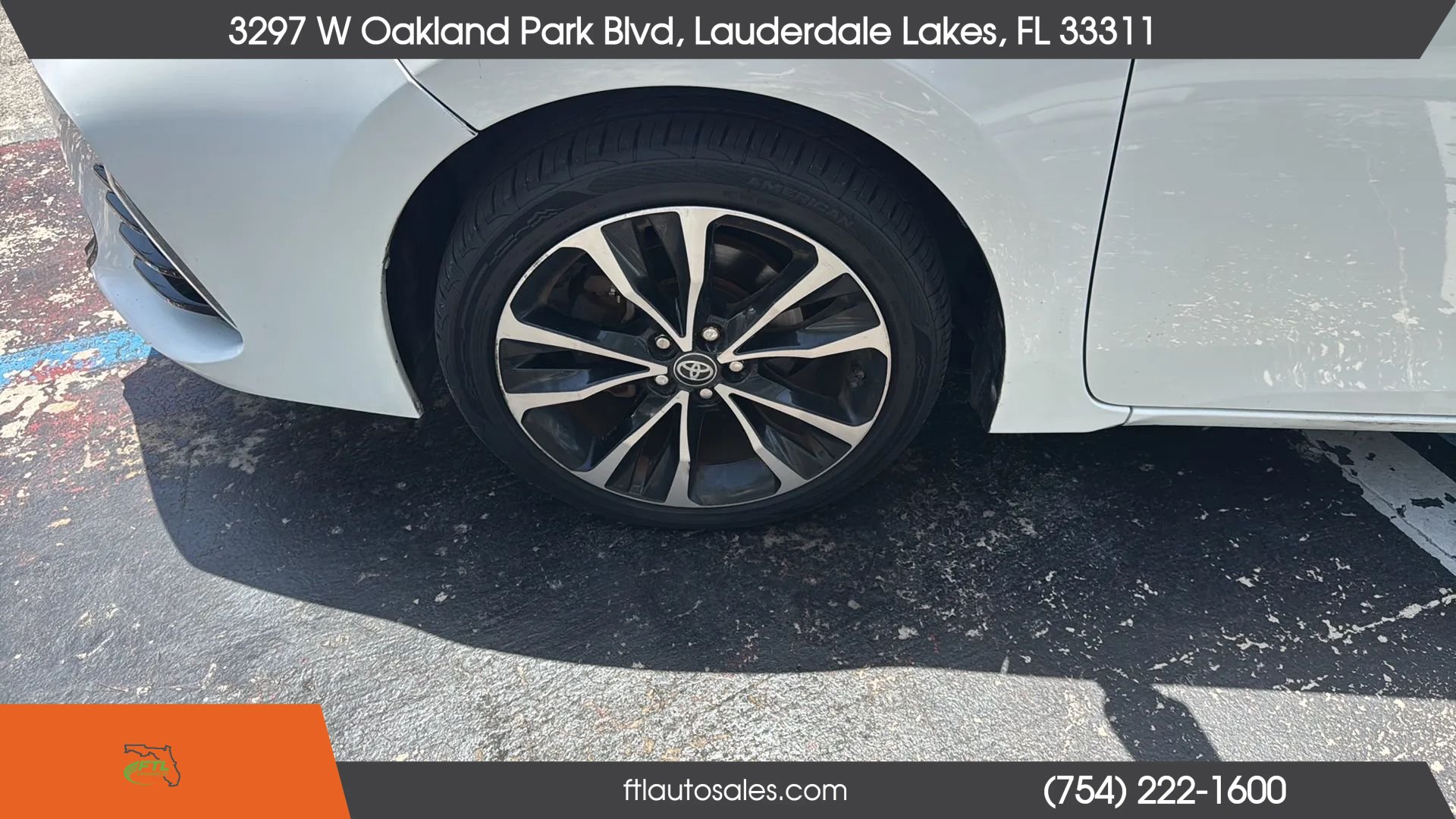 Used 2017 Toyota Corolla SE FWD image 13