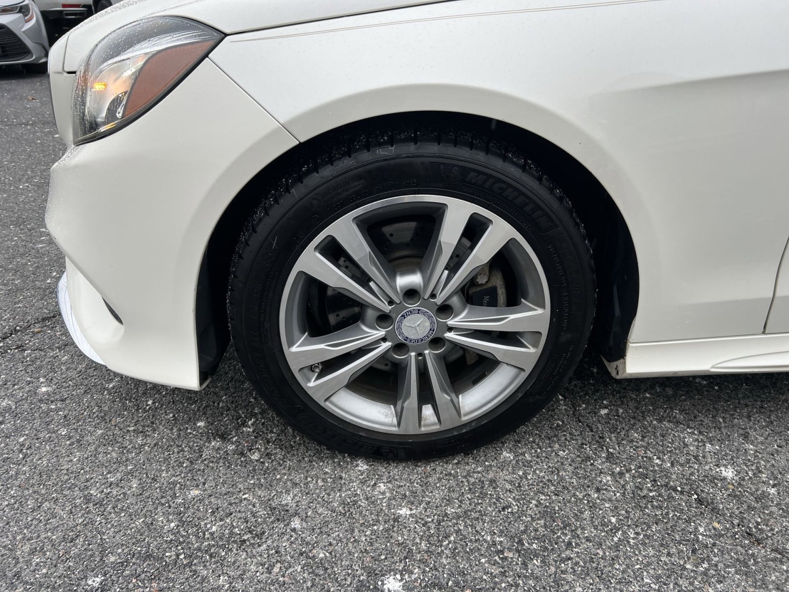 Used 2014 Mercedes-Benz E 350 4MATIC Sedan image 12