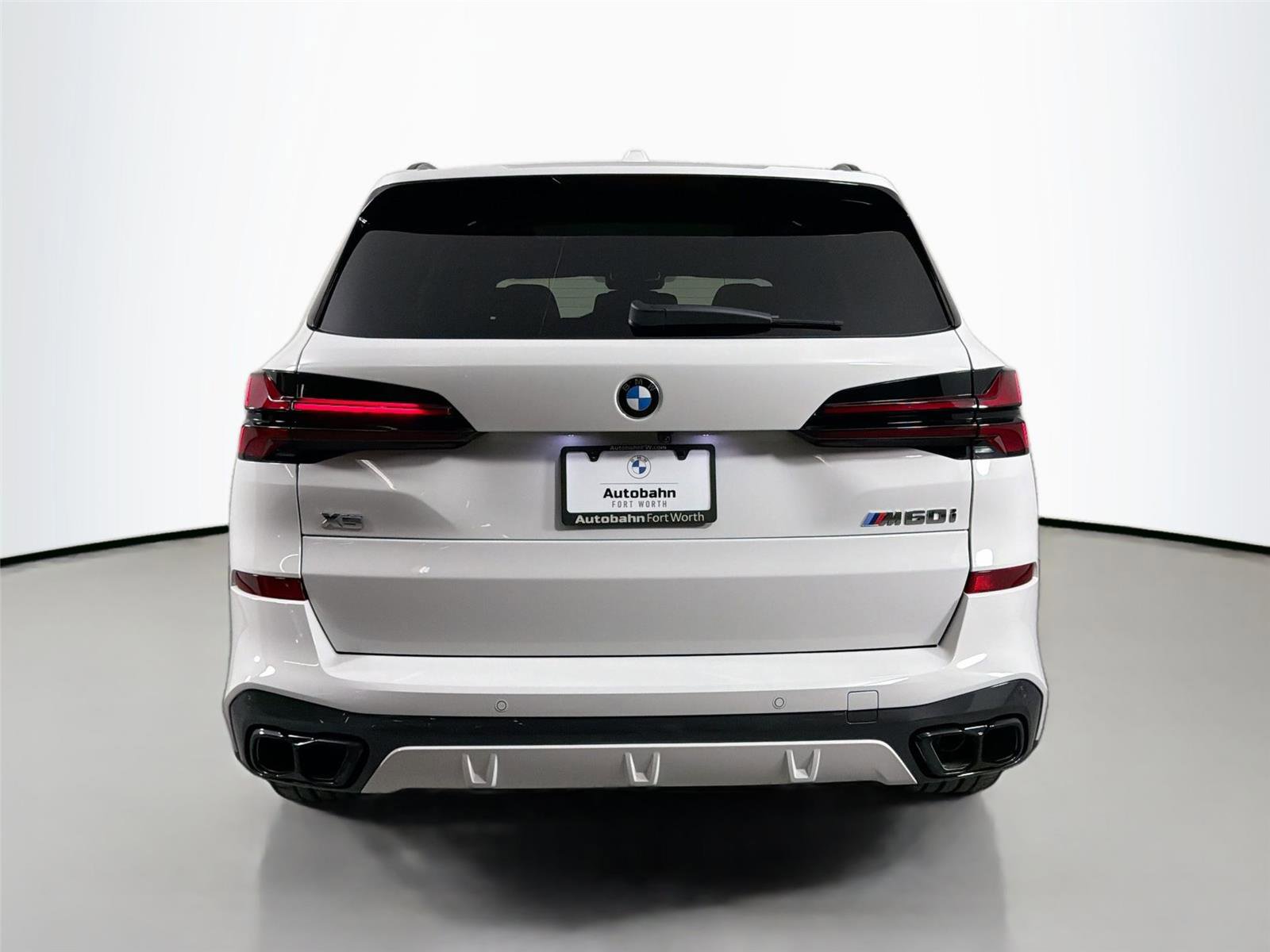 New 2026 BMW X5 M60i w/ Climate Comfort Package AWD/4WD image 7