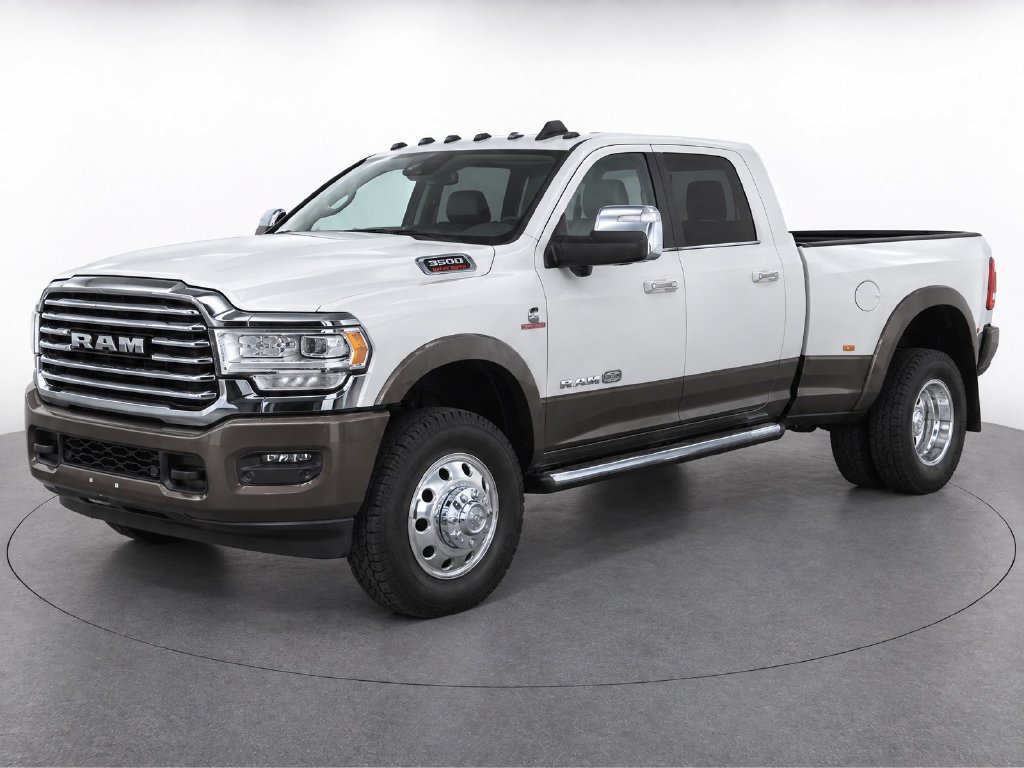Used 2021 RAM 3500 Limited AWD/4WD image 2