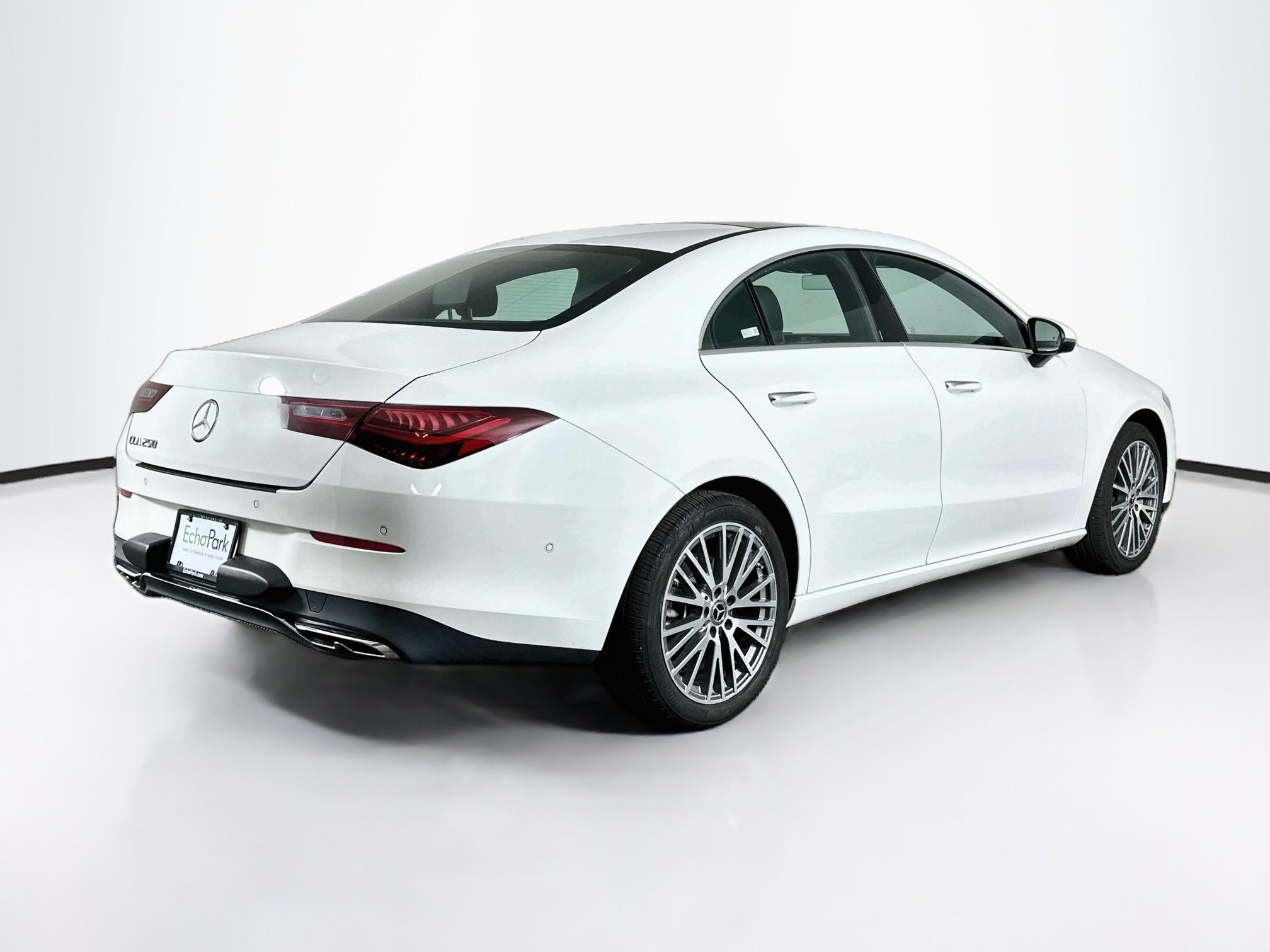 Used 2025 Mercedes-Benz CLA 250 image 9