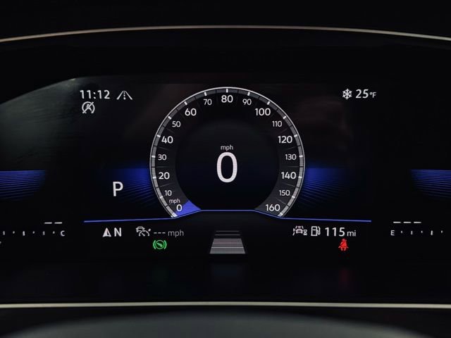 Used 2024 Volkswagen Tiguan SE image 25