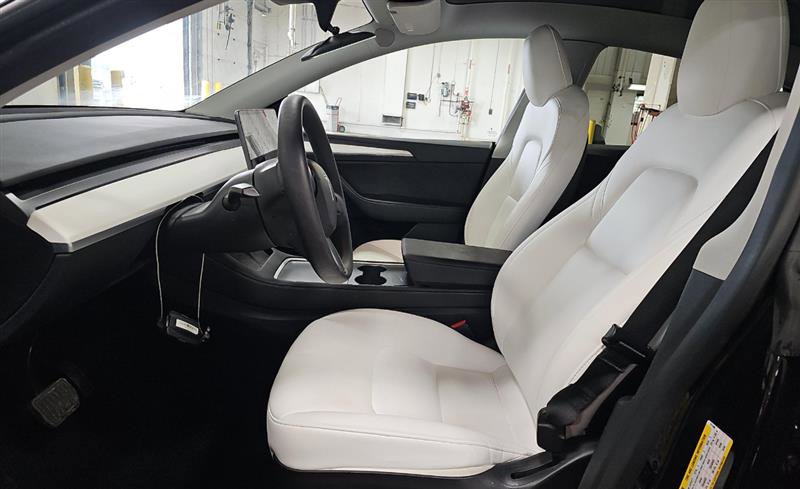 Used 2023 Tesla Model Y Long Range image 5