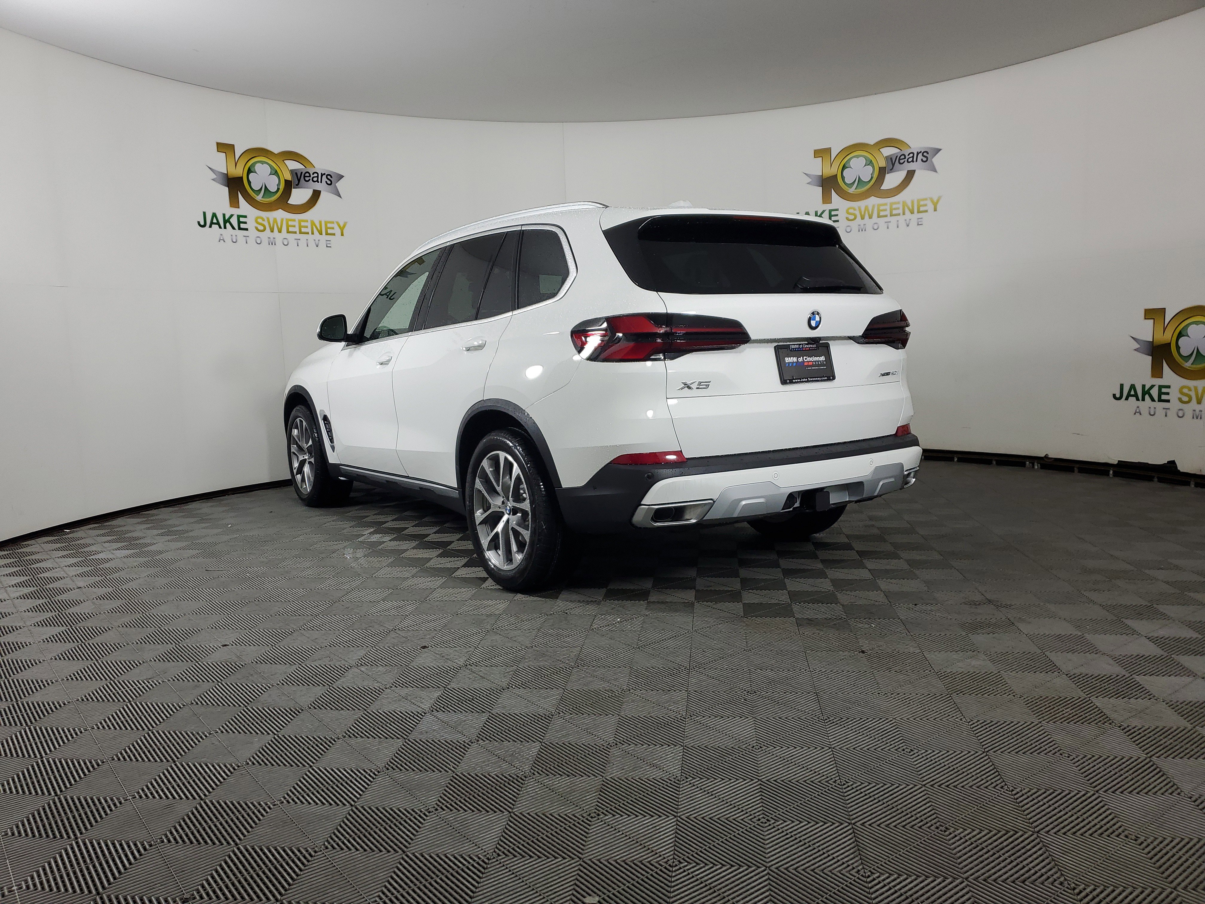 Certified 2026 BMW X5 xDrive40i w/ Climate Comfort Package image 5